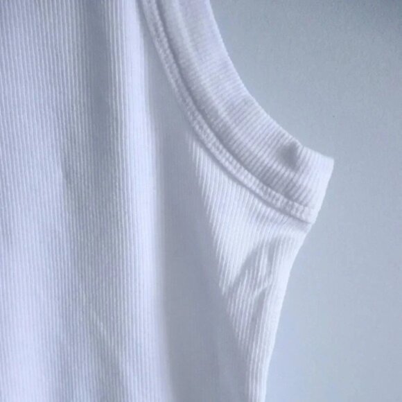 Banana Republic Women's White M Ribbed Racerback Sleeveless Stretch Tank Top - Picture 5 of 11